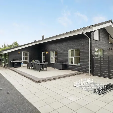 Lovely In Vaeggerlose With Wifi Tatil Evi Bøtø By