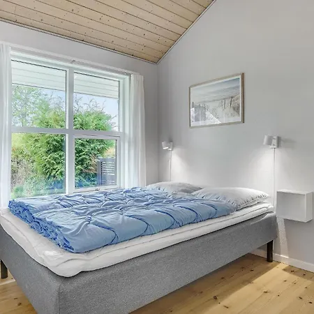 Front In Vaeggerlose With Sauna Bøtø By